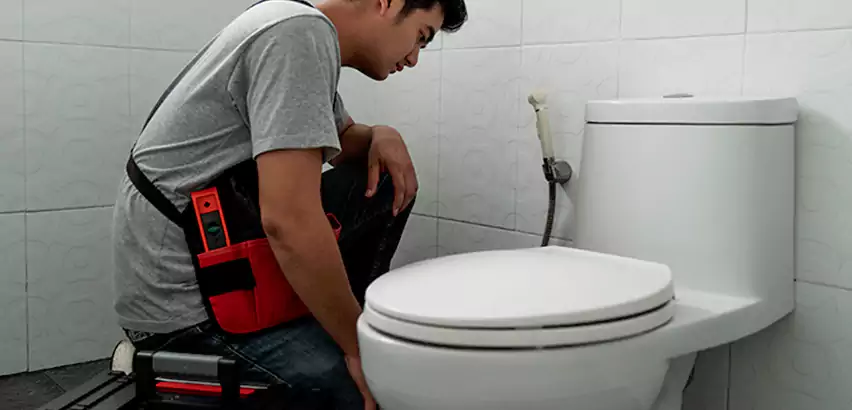 Toilet Repair in Upper Arlington